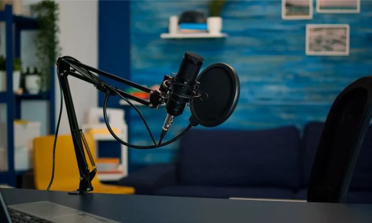 تسجيل رسائل الرد الآلي IVR بجودة عالية بالعربية والإنجليزية