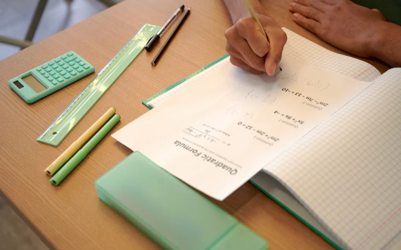 أوراق عمل رياضيات رقمية جاهزة للصفوف الأولية_PDF للطباعة